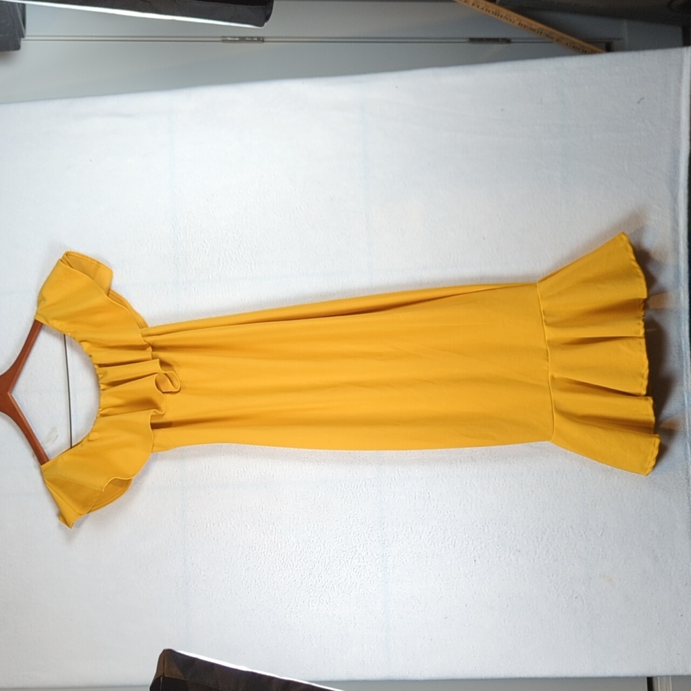 Fashion‎ Nova Gold Ruffle Pencil Bodycon Peplum Stretch Dress L